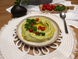 Pasta z awokado i białą fasolą
